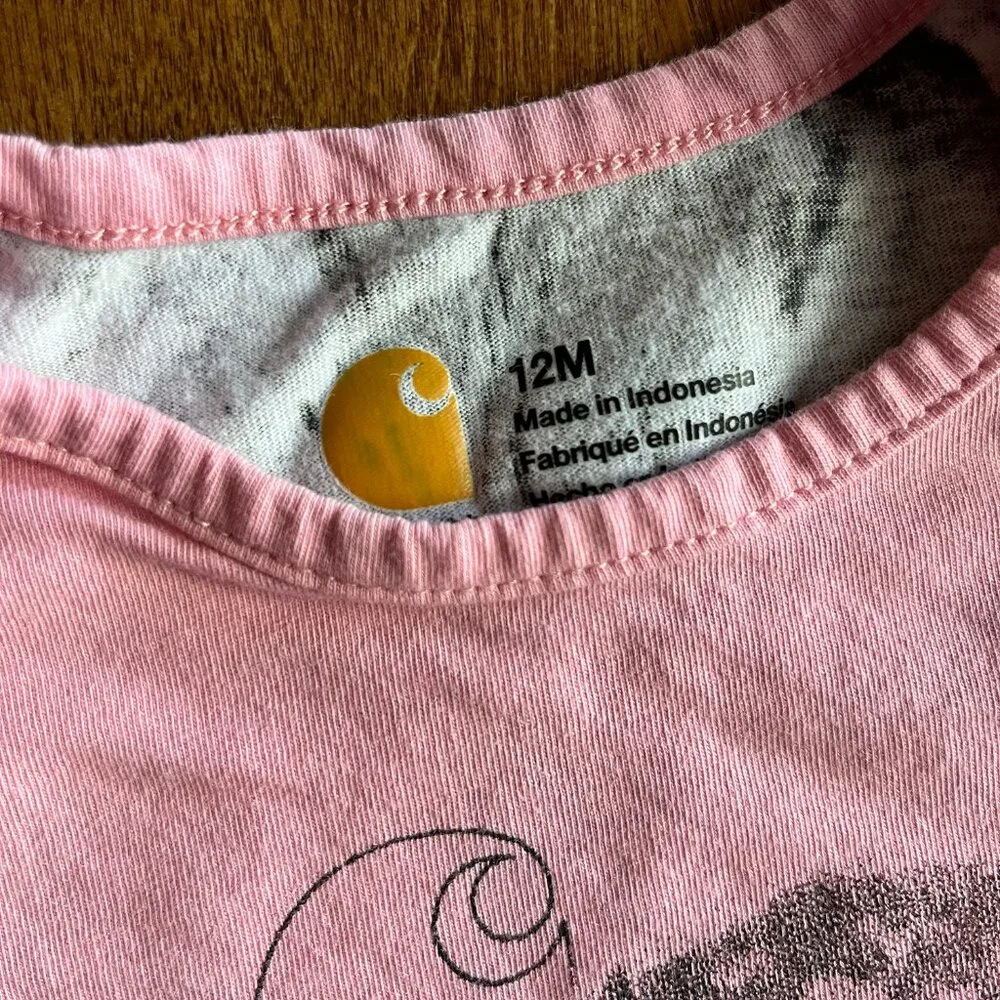 Carhartt fawn and doe camo onesie 12m